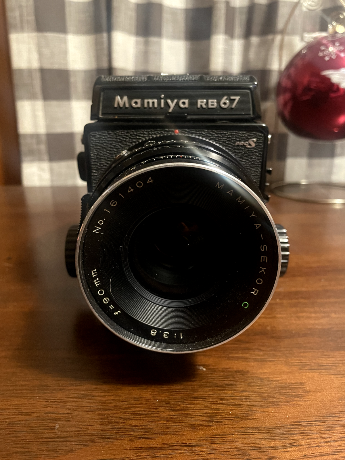 Mamiya RB67 Pro S Medium Format SLR Film Camera with 90 mm Mamiya RB67 Pro S Medium Format SLR Film Camera with 90 mm