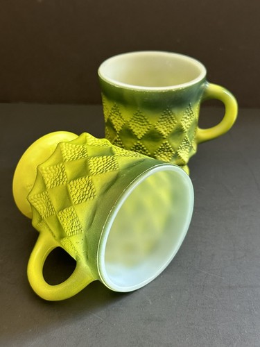 グラス+カップ Fire-King - Fire King MINNIE 9oz Mug Cup 1980s Fire King MINNIE 9oz Mug Cup 1980s - メルカリ