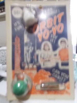 Vintage 1969 Space Program Toy (ORBIT YO YO)