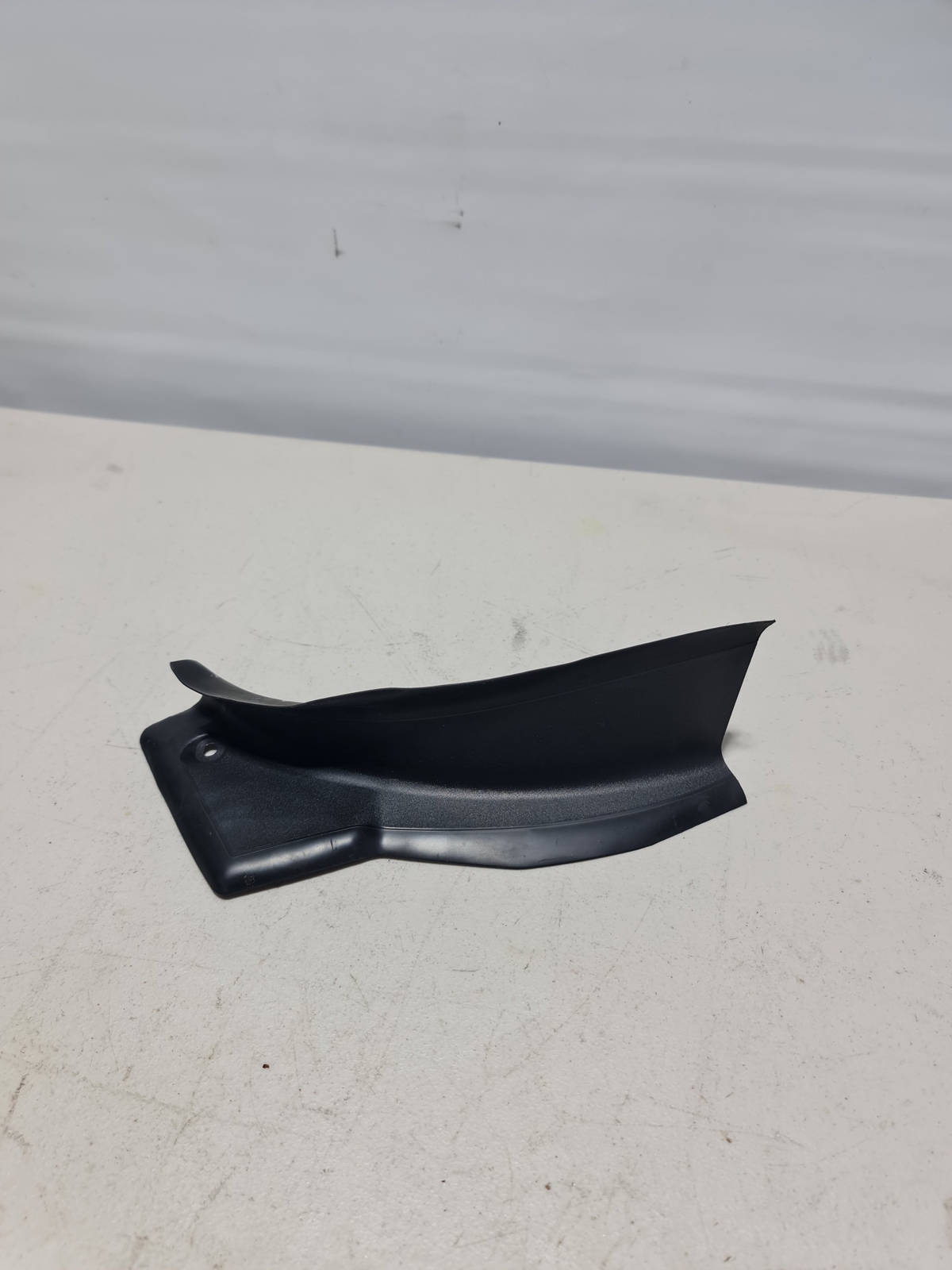 0 Bmw 2017-2020 51-49-7-474-487 51497474487 Gutter Strip Left 7474487 image 3