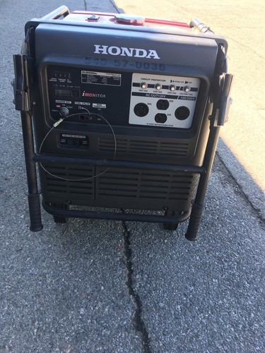EU6500is honda generator, 491 Hours