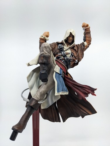 ASSASSINS CREED IV EDWARD KENWAY フィギュア Damtoys 1/6 Dms003 Assassin'S Creed Iv：Black Flag Edward