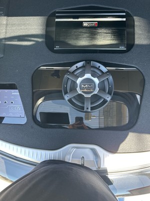 image 5 of interior