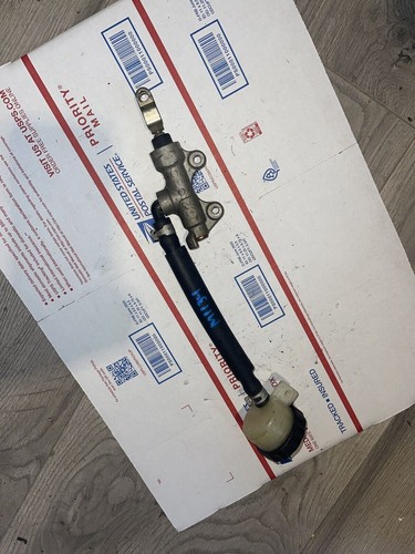 1999 98-03 KAWASAKI NINJA ZX9R ZX900 OEM REAR BRAKE MASTER