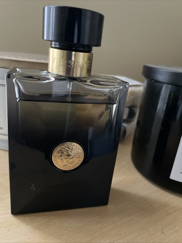 ヴェルサーチ プールオ VERSACE Oud Noir 100ml Amazon.com : Versace Oud Noir Eau De Parfum Spray For Men
