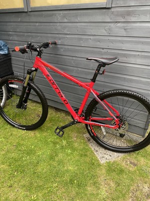 carrera kraken 18 inch