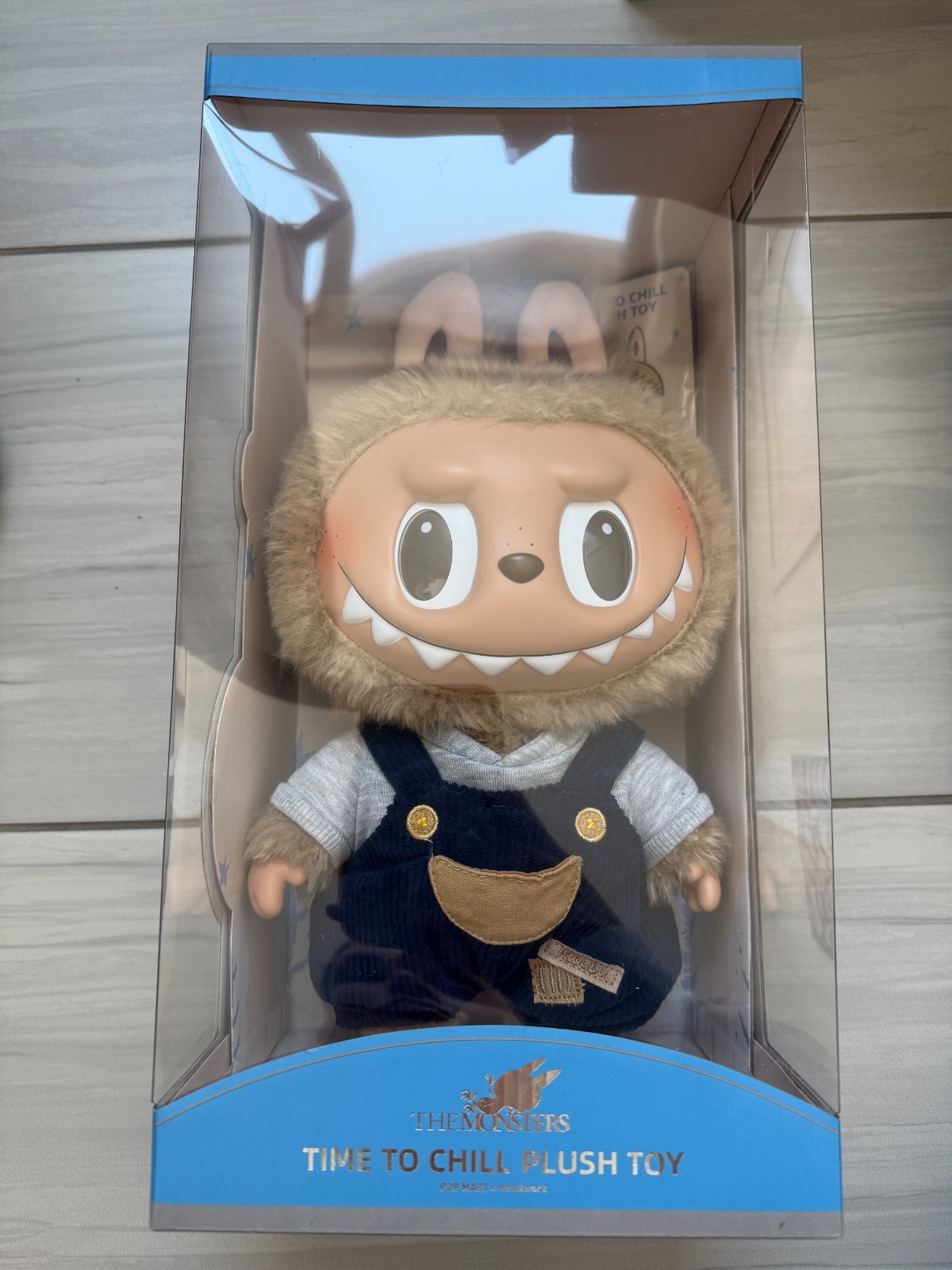 【むー】The monsters time to chill Pop Mart x The Monsters Labubu Time to Chill Vinyl Plush