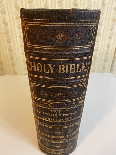ヴィンテージの聖書◆『Holy Bible』◆ s-l1200.jpg