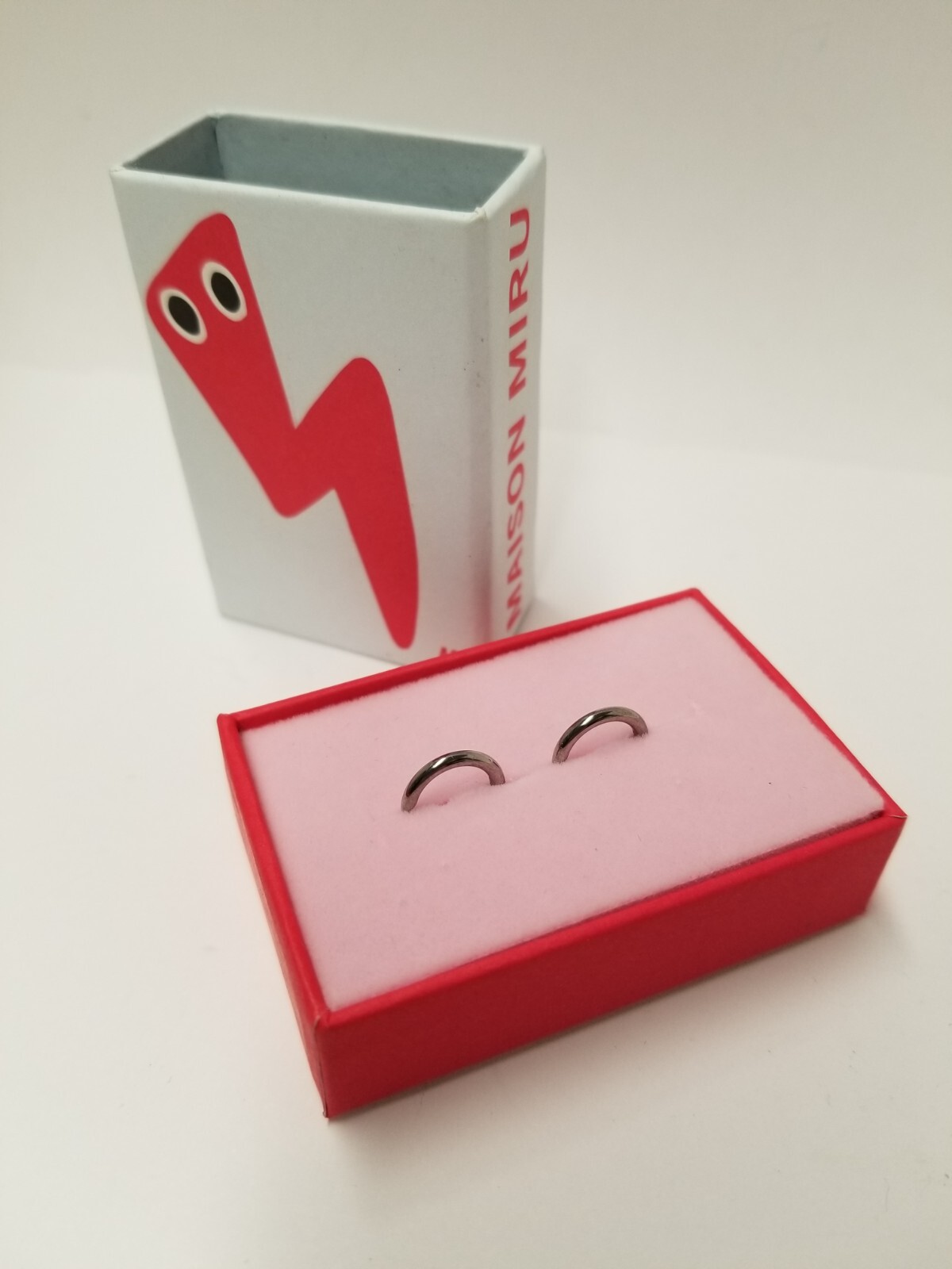 Maison Miru Titanium 16g 10mm Classic Cartilage Hoops | eBay