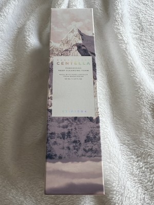 SKIN1004 Madagascar Centella Poremizing Deep Cleansing Foam 125ml