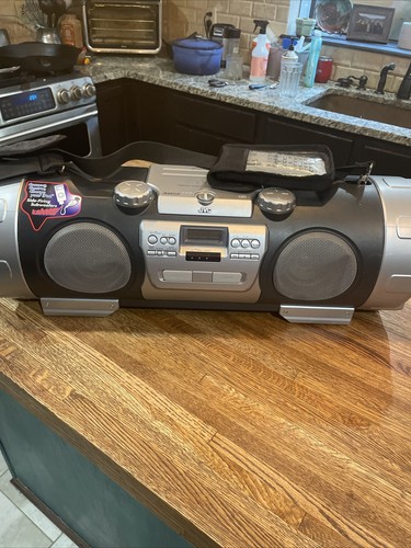 JVC RV-NB20B Kaboom Subwoofer Portable Boombox CD iPod