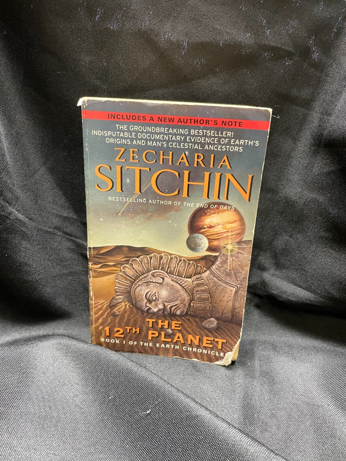 The Earth Chronicles:The 12th Planet by Zecharia Sitchin
