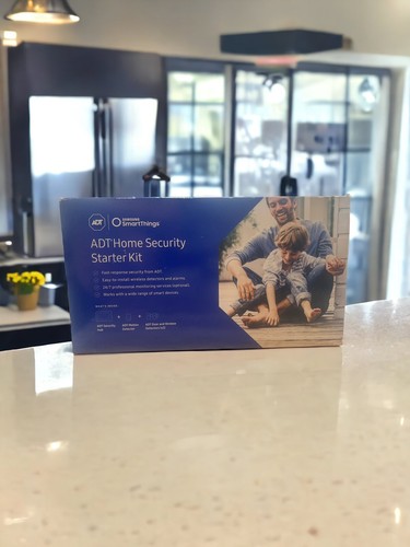 Samsung DT-STR-KT-1 SmartThings ADT Home Security Starter Kit - White, Sealed