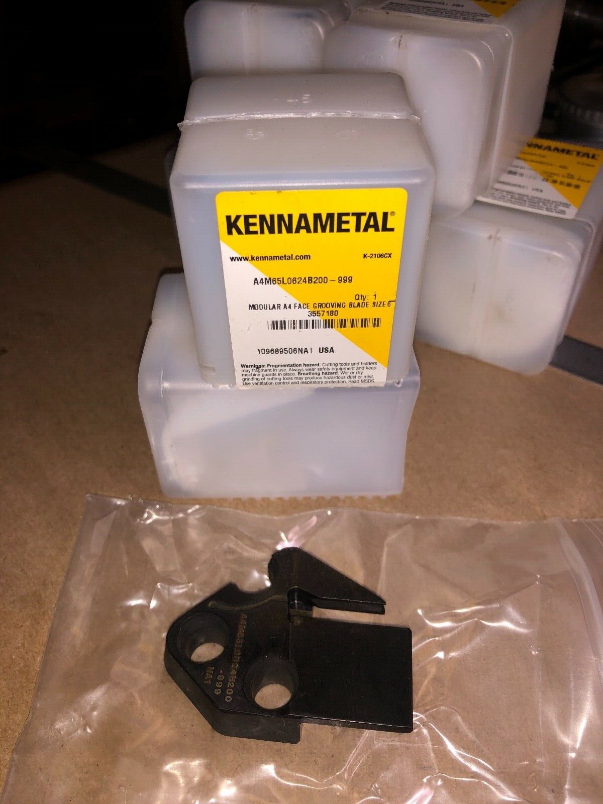 KENNAMETAL FACE MODULAR GROOVING BLADE SIZE 06 A4M65L0624B200 999 QTY 1