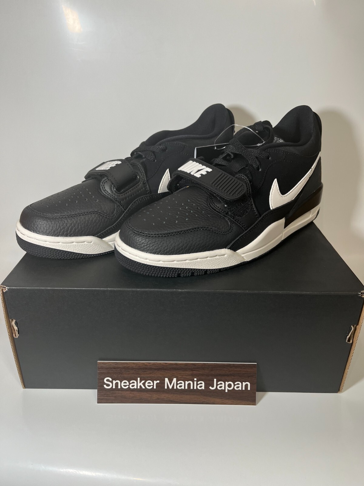 新品NIKE AIR JORDAN LEGACY 312 30cm CD7069 Amazon.com | Jordan Men's Legacy 312 Low Black/Phantom