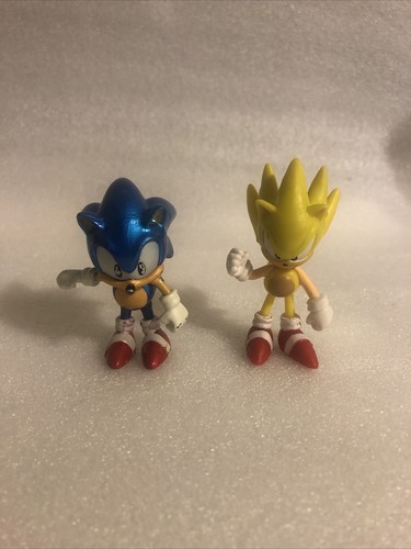 Jazwares Yellow Sonic Hedgehog Super Sonic Action Figure 3