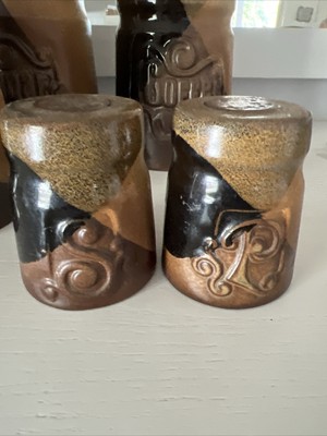 Pottery Craft Stoneware USA  Set Salt Pepper Shakers Maxwell