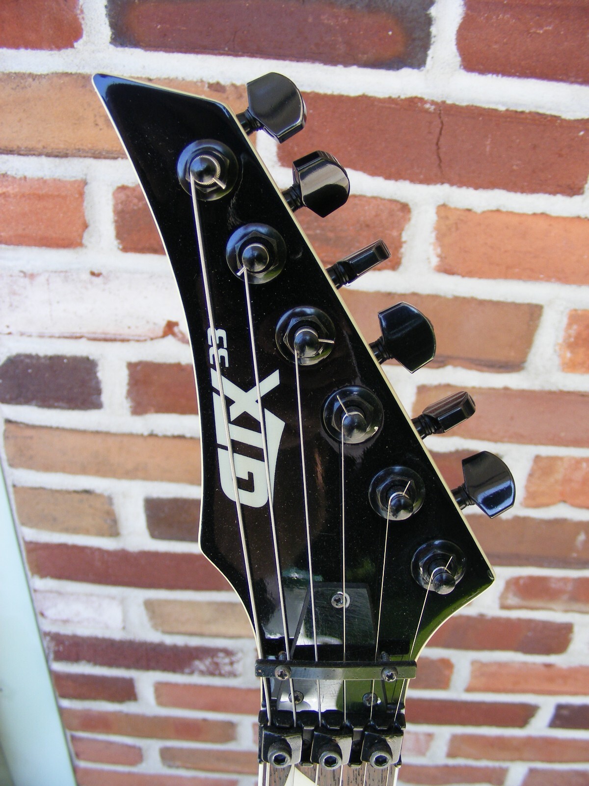 Kaman music GTX 33  エレキギター Kaman GTX 33 1980s Electric Guitar in Black Flash | Reverb