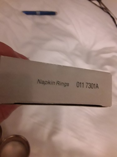 Vintage 1987 Silver Plated Napkin Rings Wm. A. Rogers Set of 4 In Original Box