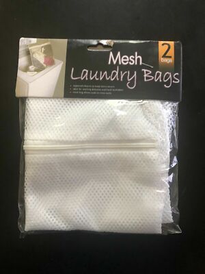 2 Mesh Laundry Bags 11  x 10  Delicates Pantyhose Lingerie Bras Wash Zipper Mask