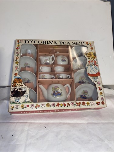 【希少・美品】1935年アメリカの小さな絵本 お人形さん達のTEA PARTY AZONE INTERNATIONAL::えっくす☆きゅーと