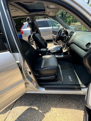image 12 of interior