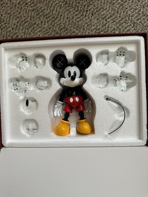 Blitzway x 5PRO Studio Disney Mickey Mouse Collectible Figure USA Seller