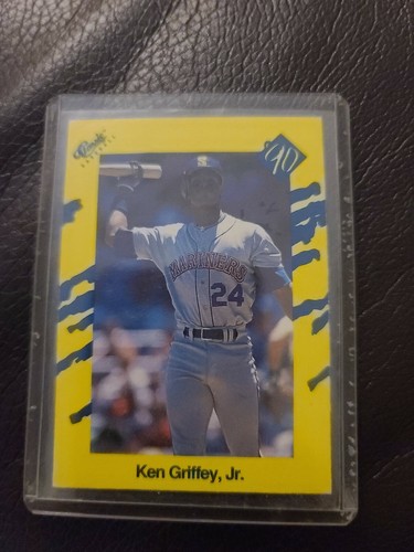 ケン・グリフィー・ジュニア　MLB ベースボールカード　Post 1990年 Ken Griffey Jr 1990 Star Yellow Baseball Card Seattle