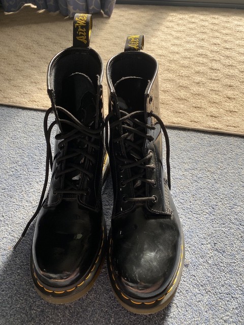 dr martens albany