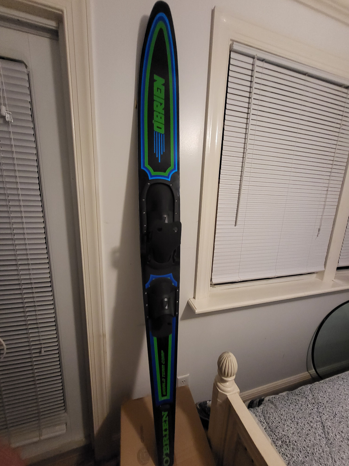 O'BRIEN WORLD TEAM COMP WATER SKI, 172CM WITH LARGE PLATE