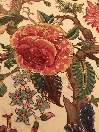 Exqusite Vinage Floral Cotton Screenprint Remnant Lot