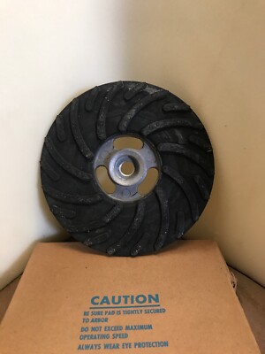 Spiralcool R700-R Disc Pad Face Plate Ribbed 7'' wheel 3M