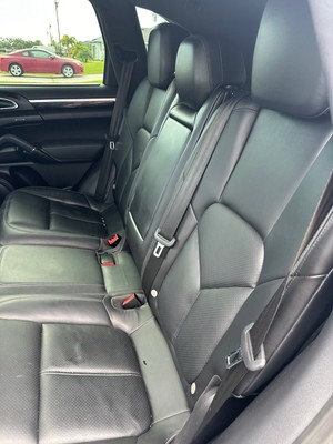 image 3 of interior