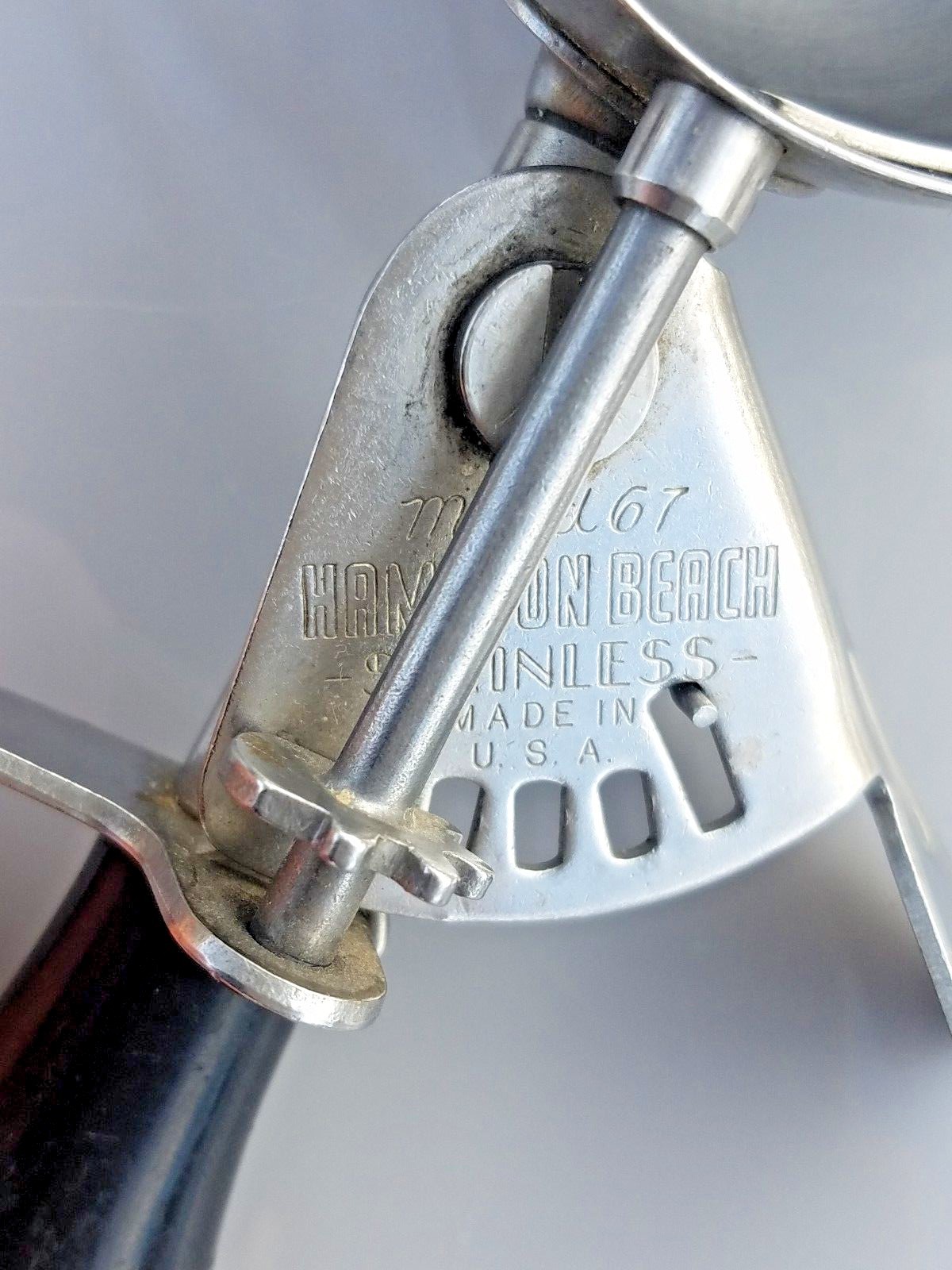 Large Retro Stainless Ice Cream Cookie Scoop Hamilton Beach 67 Made in USA WORKS