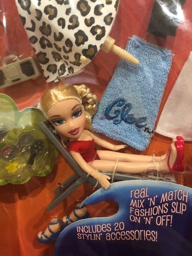 Lil’ BRATZ DOLL 5” CLOE” FASHION TOTE w/ 20 Accessories-New In Box