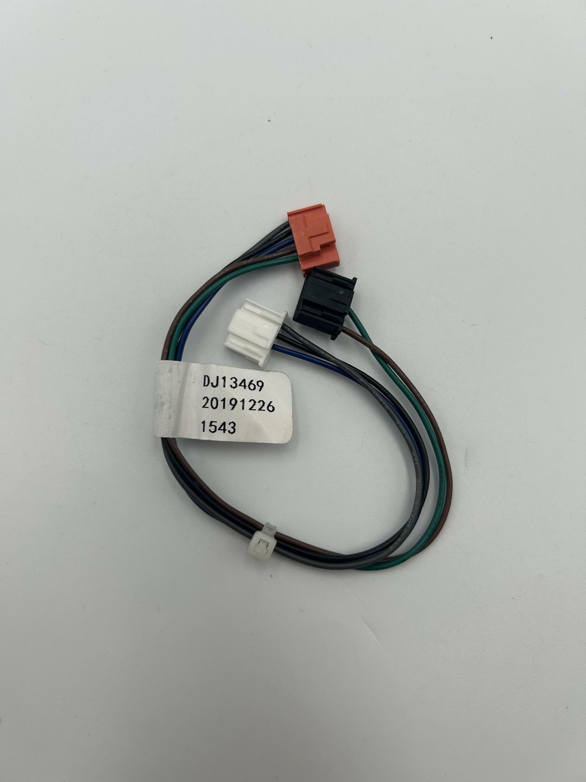 Whirlpool W11266688 Wire Harness OEM part.  MT9
