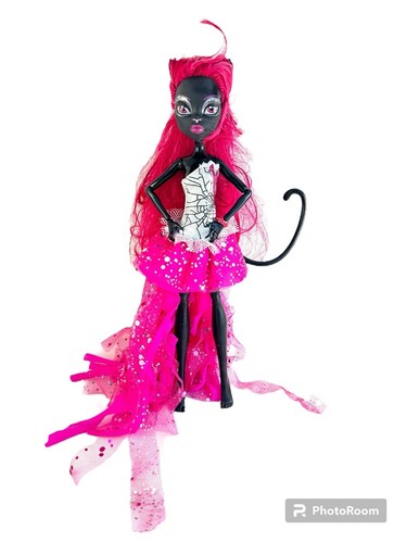 Monster High Catty Noir Doll 13 Wishes