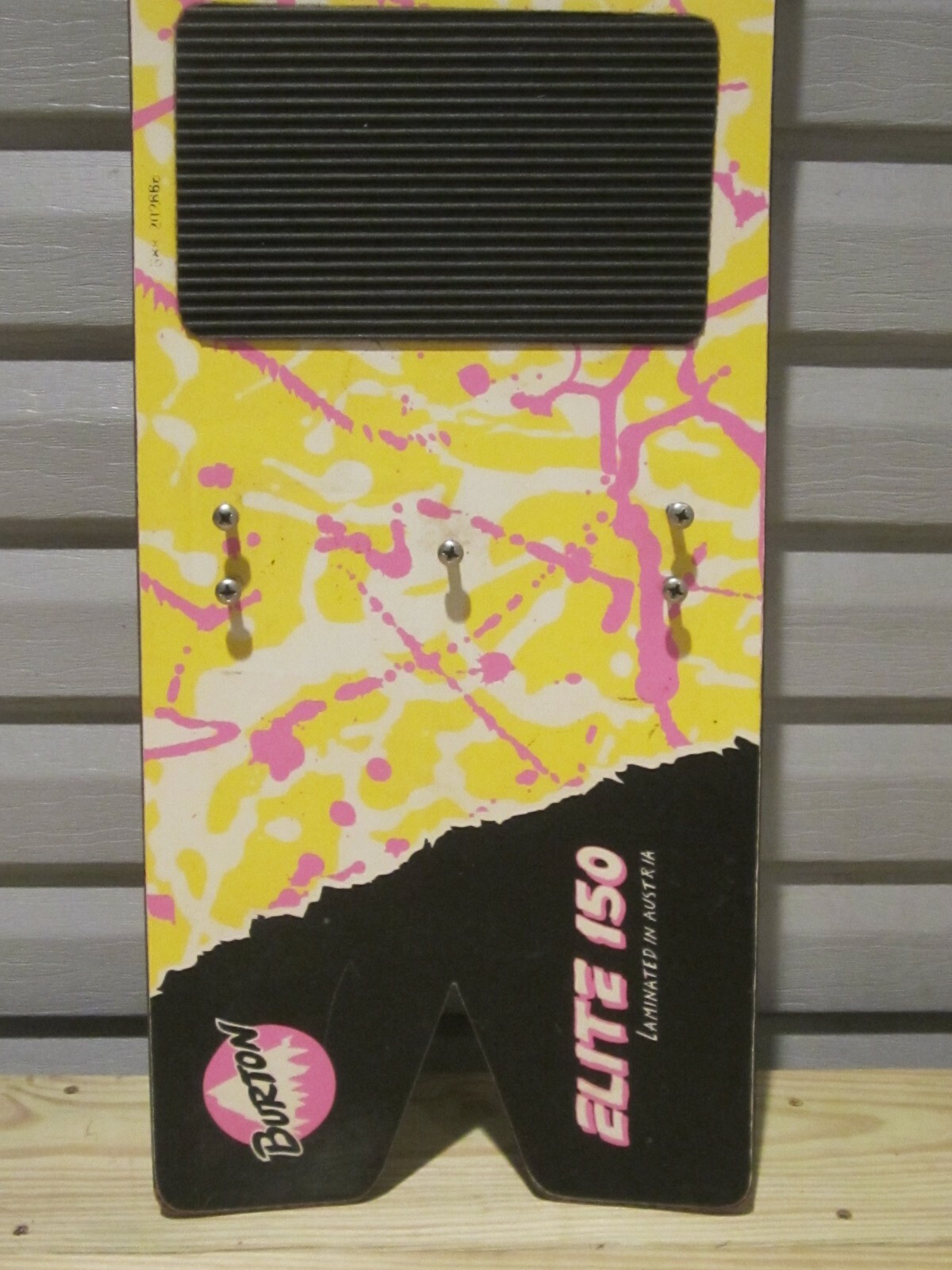 Swallowtail Retro Vintage | Burton Elite 150 Snowboard