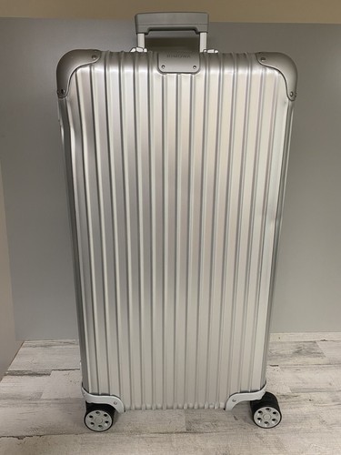 rimowa pilot multiwheel