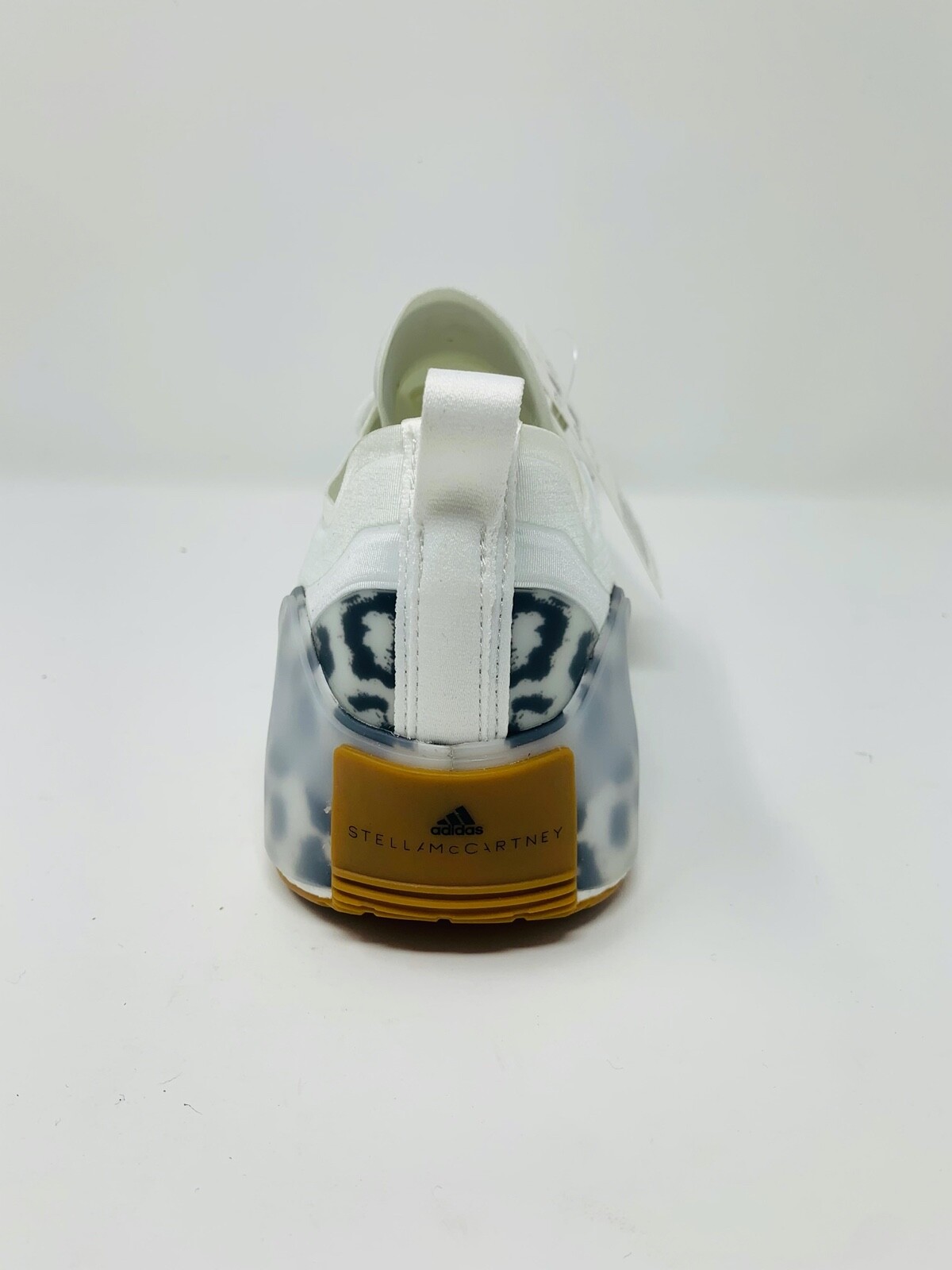 Adidas Stella McCartney x Women s Treino White Gum Leopard Print Size 5  FU8997: купить с доставкой из США, цена 11 384 руб - (203422051623)