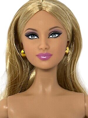 Barbie Basics Model No.04 Collection 003 Pink Swimsuit Black Label W3328 NUDE