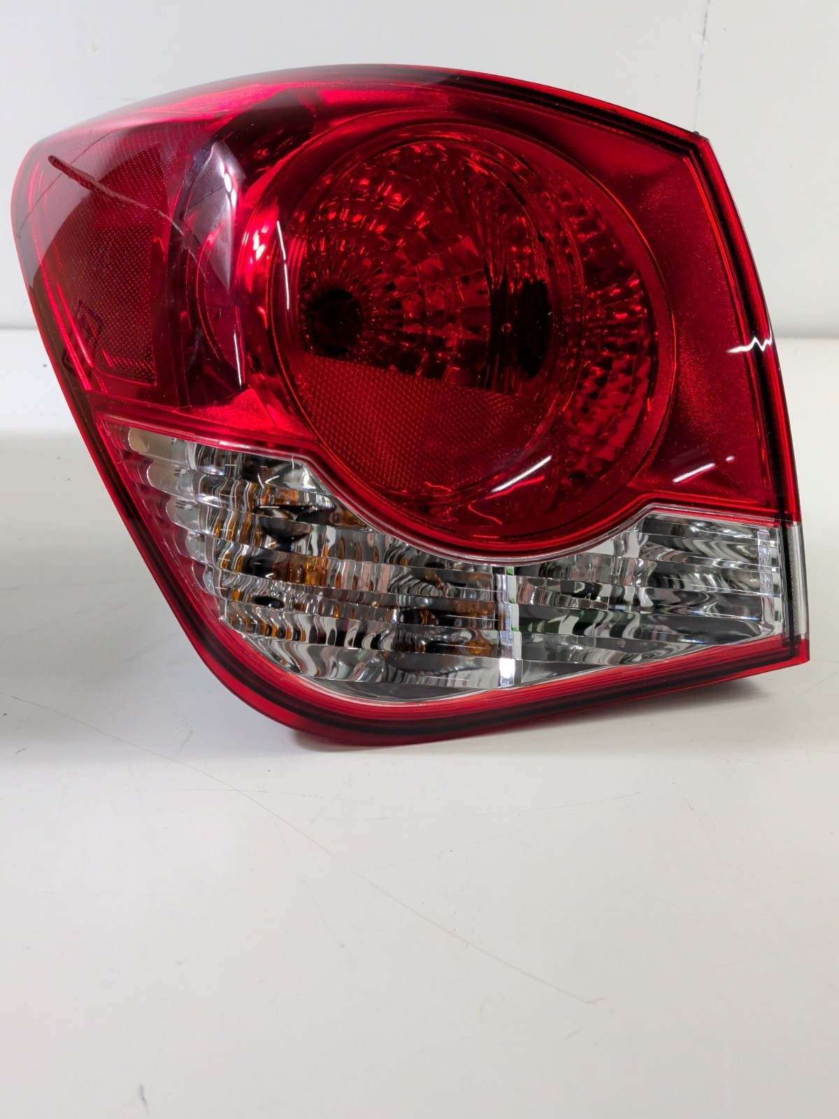 For 2011-2015 Chevy Cruze&2016 Cruze Limited Halogen Tail Light Driver Left Side