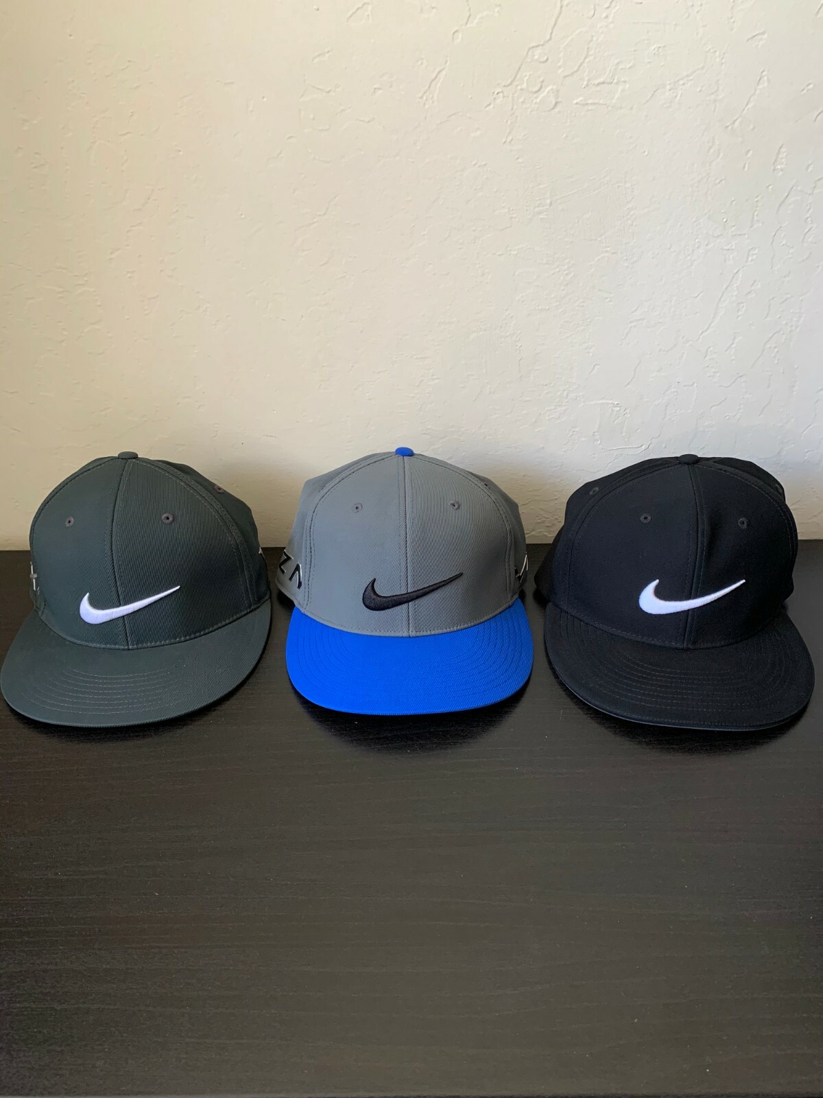 nike vrs hat