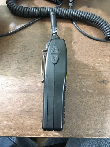 TRACK SCANNER 440  & 2 HEADSETS - NASCAR Racing Teams Listening