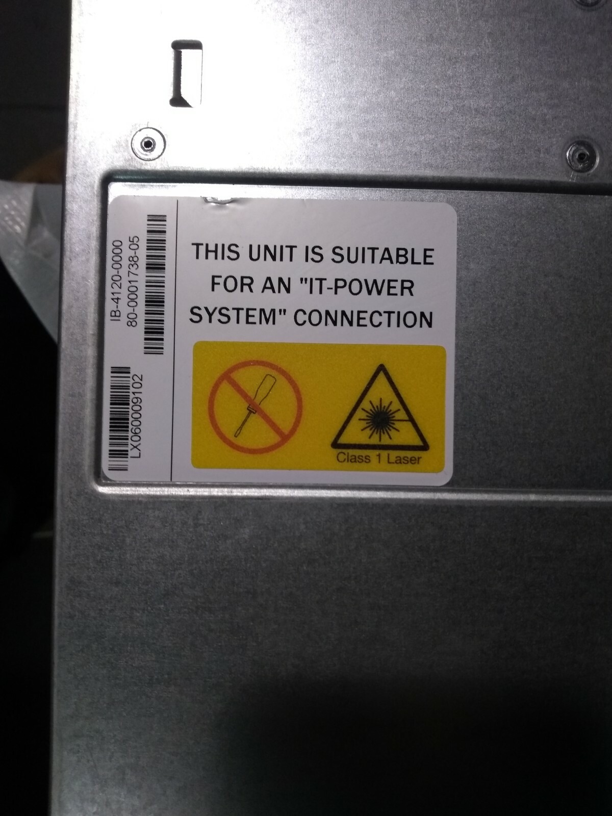 2005-B32 IBM TotalStorage 16 Ports Active 4GB San Switch