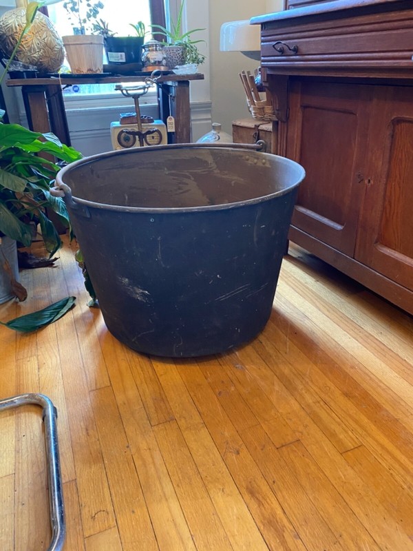 Antique COPPER 26" APPLE BUTTER KETTLE Pot/Cauldron w/ CAST IRON