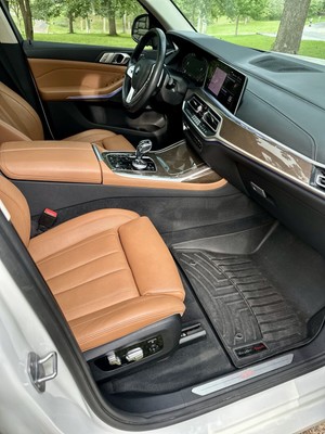 image 29 of interior