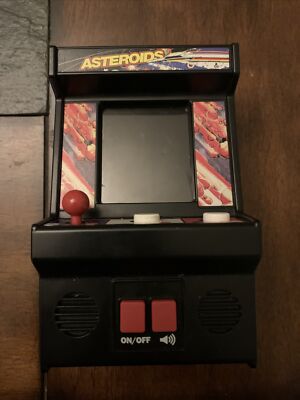 Atari Asteroids Mini Electronic Arcade 9563 Handheld video game
