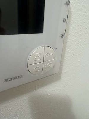 Foto dell'oggetto di un acquirente verificato