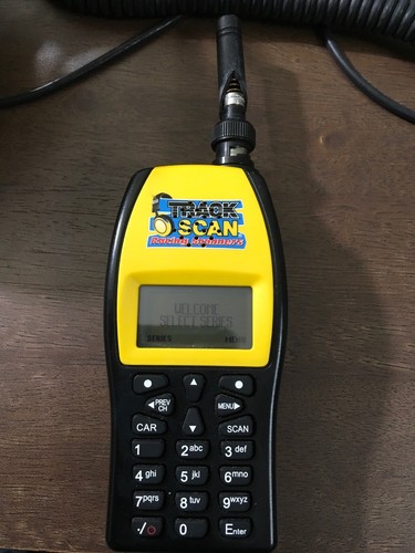 TRACK SCANNER 440  & 2 HEADSETS - NASCAR Racing Teams Listening